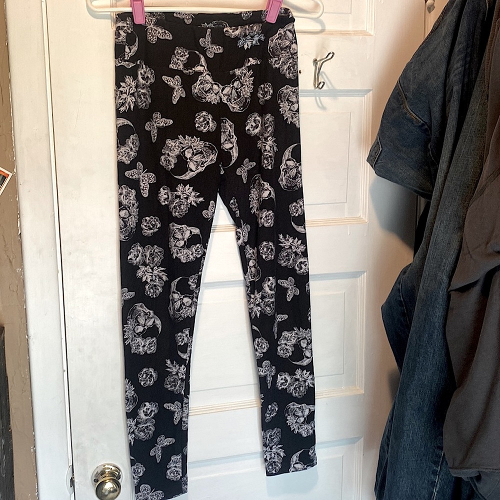 Skeleton, Butterfly & Flower print Leggings